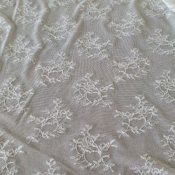 7812  TULLE RICAMATO BIANCO 140X80